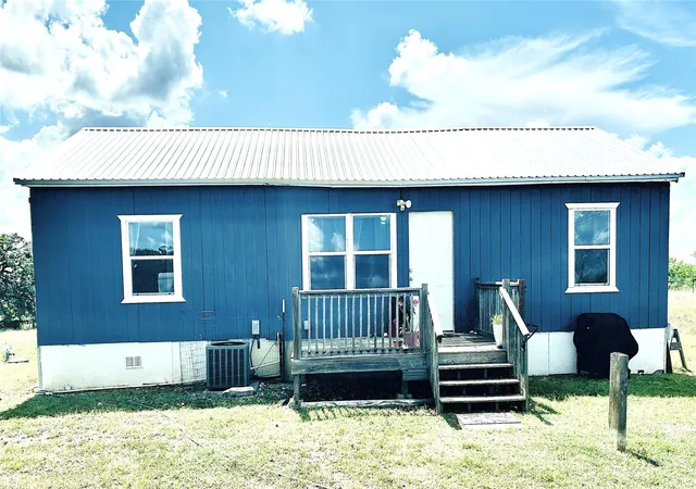 1st image of 136 Fm 2239 Rd, Paige, TX 78659 | MLS# 4710679