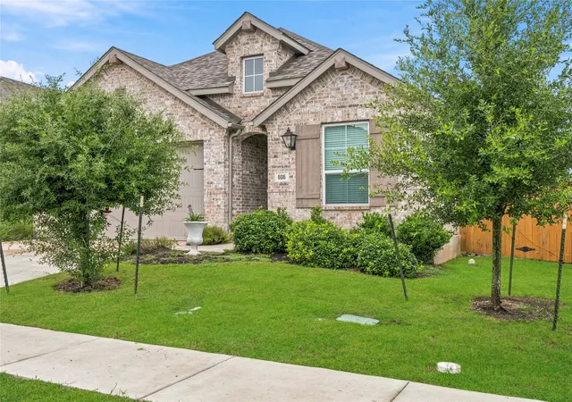 2nd image of 606 Biscayne Bay Bnd, Kyle, TX 78640 | MLS# 9467942