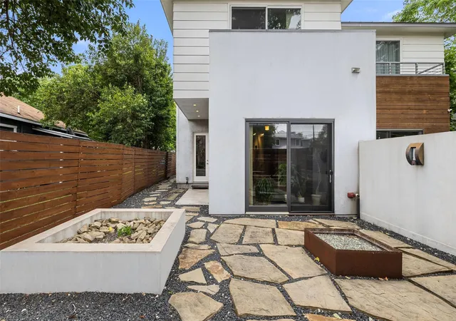 4th image of 613 W Annie St #A, Austin, TX 78704 | MLS# 3523809