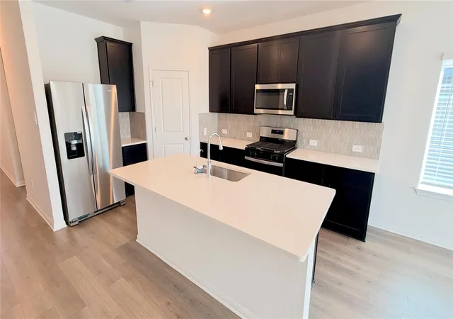 Photo 2 of Single family home for sale at 136 Woodbrook Dr, Georgetown, TX 78626 | MLS# 4332387 | Listing updated on 2026-10-15