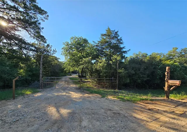 1st image of 114 Fealy Rd, Red Rock, TX 78662 | MLS# 3387623