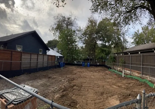 1st image of 2213 Santa Maria St, Austin, TX 78702 | MLS# 4081989
