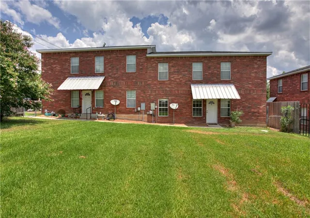 Photo 1 of Multi family home for sale at 1105 N Cuernavaca Dr #A & B, Austin, TX 78733 | MLS# 7743081 | Listing updated on 2026-08-27