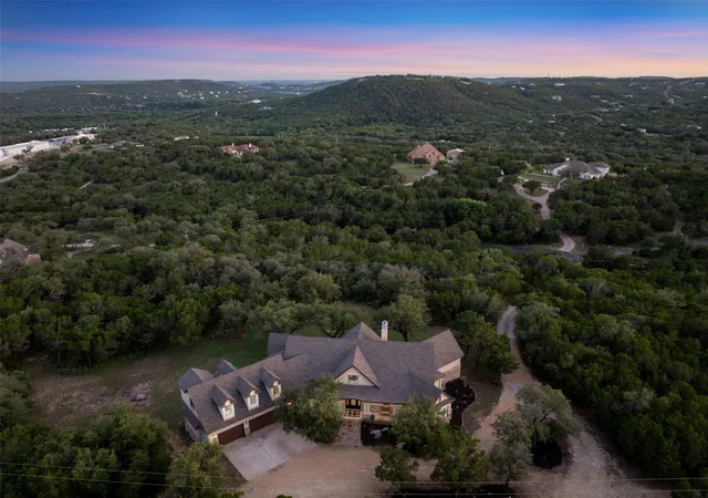 3rd image of 18900 Angel Mountain Dr, Leander, TX 78641 | MLS# 1118257