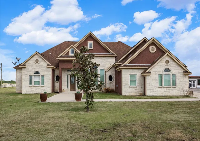 2nd image of 1050 Fm 619 Rd, Taylor, TX 76574 | MLS# 5760683
