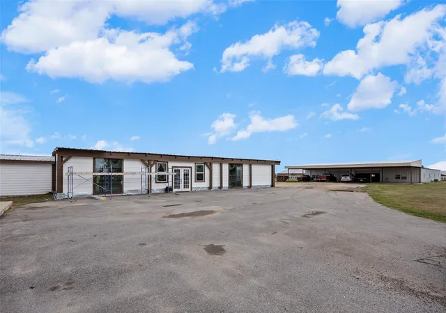 4th image of 1050 Fm 619 Rd, Taylor, TX 76574 | MLS# 5760683
