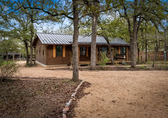 4th image of 127 Marina Rd, Smithville, TX 78957 | MLS# 9407555