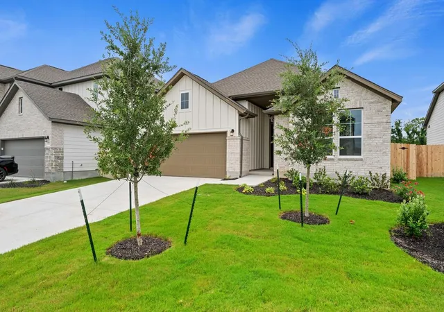 Photo 3 of Single family home for sale at 10728 Worth Ln, Manor, TX 78653 | MLS# 5194404 | Listing updated on 2026-10-08