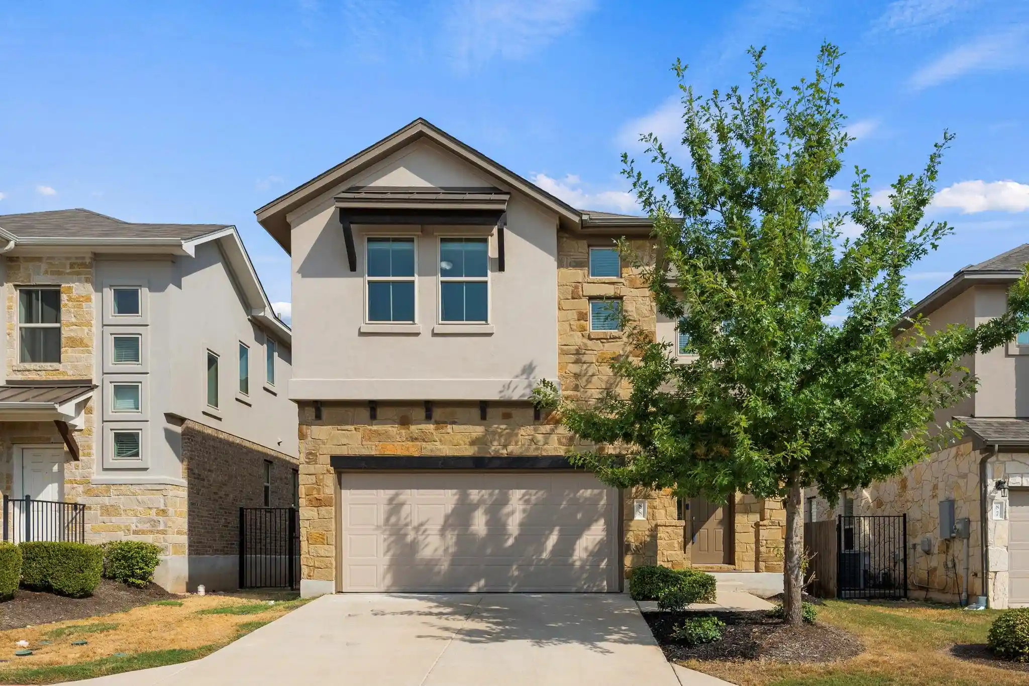 Listing Photo 2 - Condo for sale in 3240 E Whitestone Blvd located at 3240 E Whitestone Blvd, Cedar Park, TX 78613 - Unit #88