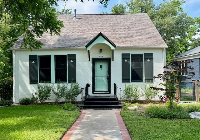 1st image of 605 Texas Ave, Austin, TX 78705 | MLS# 3552855