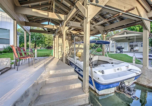 27th image of 401 Lake Point Dr, Horseshoe Bay, TX 78657 | MLS# 3472021