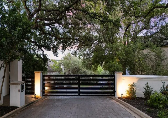 40th image of 1815 Rue De St Tropez, Austin, TX 78746 | MLS# 9947093