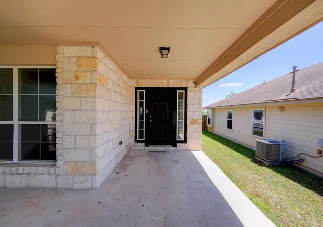 17th image of 209 Hoya Ln, San Marcos, TX 78666 | MLS# 5476644