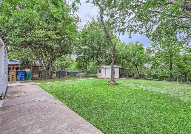 5th image of 1313 Perez St, Austin, TX 78721 | MLS# 9883405