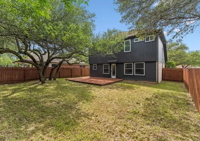 5th image of 8921 Corran Ferry Dr, Austin, TX 78749 | MLS# 1825606