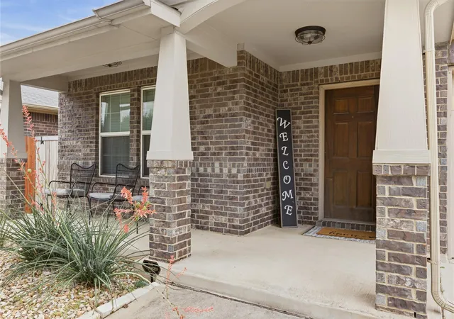 Photo 3 of Single family home for sale at 486 Pond View Pass, Buda, TX 78610 | MLS# 1671281 | Listing updated on 2026-08-19