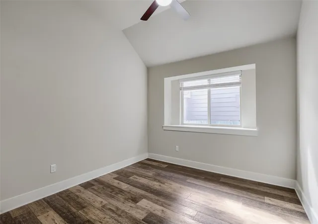 29th image of 550 Nautical Loop, Kyle, TX 78640 | MLS# 6389670
