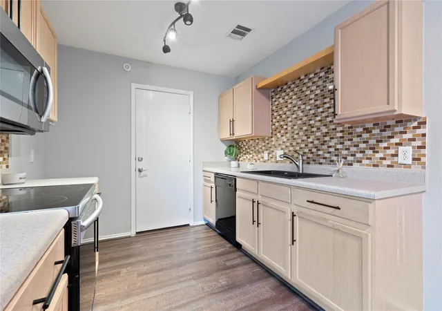 Photo 3 of Single family home for sale at 8609 Claude Ct, Austin, TX 78747 | MLS# 9093290 | Listing updated on 2026-07-28