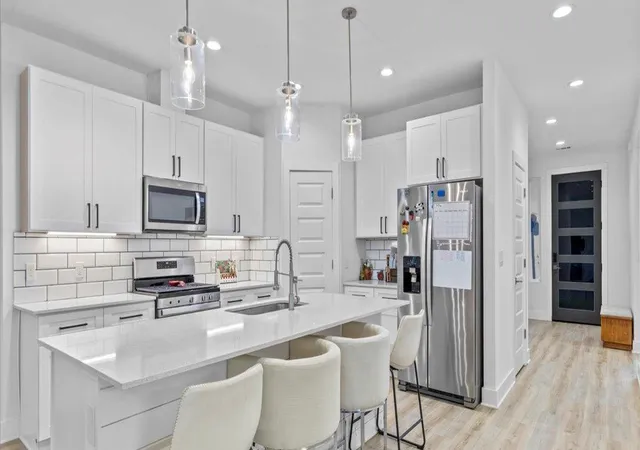 2nd image of 4711 Little Hill Cir, Austin, TX 78725 | MLS# 8578942