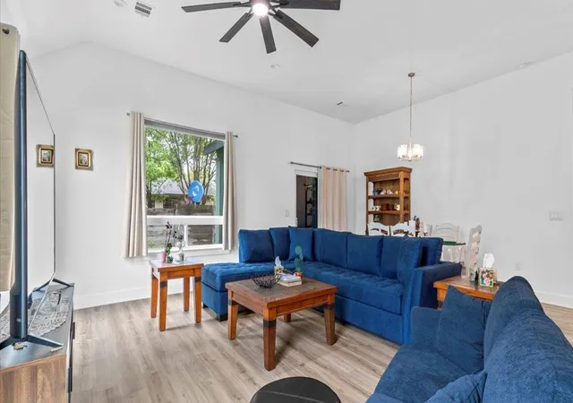 5th image of 4711 Little Hill Cir, Austin, TX 78725 | MLS# 8578942