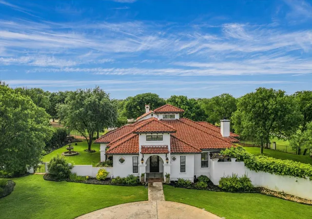 Photo 3 of Single family home for sale at 409 Turquoise, Horseshoe Bay, TX 78657 | MLS# 9862983 | Listing updated on 2026-07-29