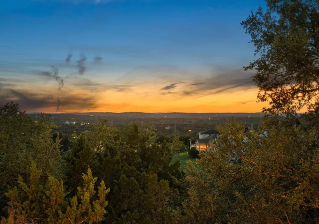 5th image of 106 Confidence Cv, Lakeway, TX 78734 | MLS# 5037081