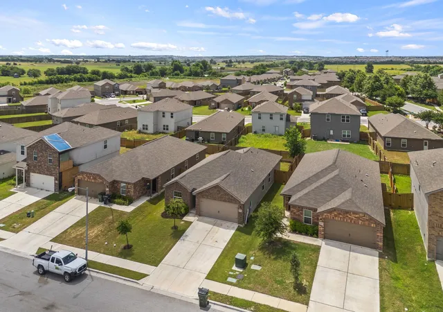 Photo 1 of Single family home for sale at 108 Maywood Ln, Jarrell, TX 76537 | MLS# 7989446 | Listing updated on 2026-10-19
