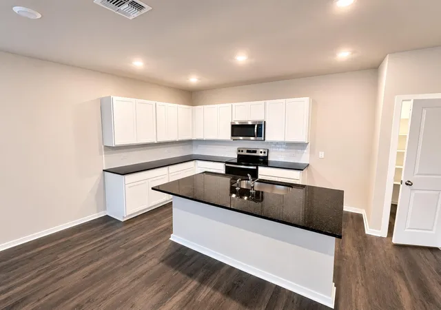 4th image of 164 Wind Hill, Jarrell, TX 76537 | MLS# 7461110