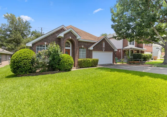 Photo 3 of Single family home for sale at 12901 Partridge Bnd Dr, Austin, TX 78729 | MLS# 5521780 | Listing updated on 2026-08-24