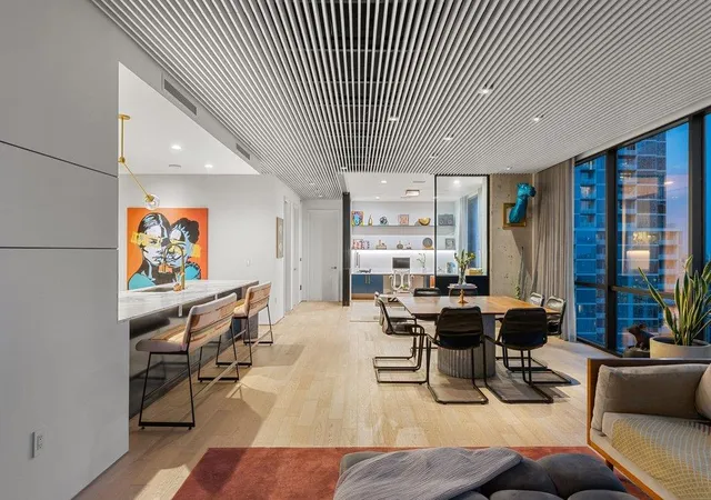 Listing Photo 4 - Condo for sale in building located at 222 W Ave, Austin, TX 78701 - Unit #2301