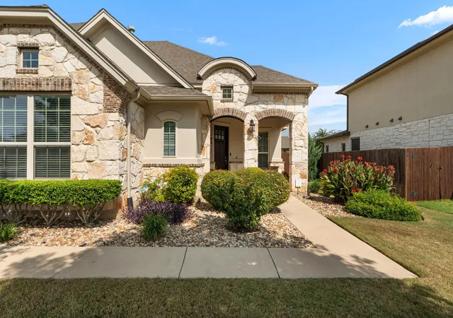 Photo 2 of Single family home for sale at 203 Summer Park Bnd, Cedar Park, TX 78613 | MLS# 2740675 | Listing updated on 2026-10-04