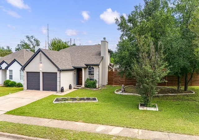 2nd image of 1409 Lantern Light Dr, Round Rock, TX 78681 | MLS# 3457374