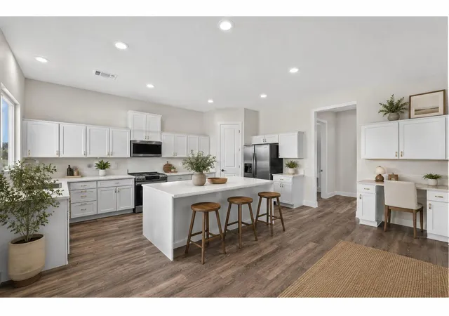 4th image of 100 W Up There, Marble Falls, TX 78657 | MLS# 4924482