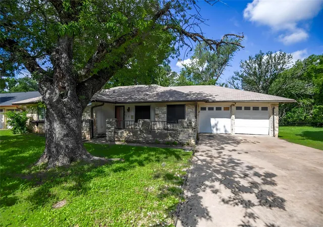 1st image of 4614 Bundyhill Dr, Austin, TX 78723 | MLS# 4608237