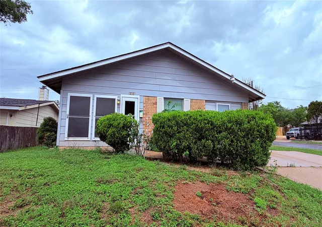 3rd image of 8404 Maine Dr, Austin, TX 78758 | MLS# 2450584
