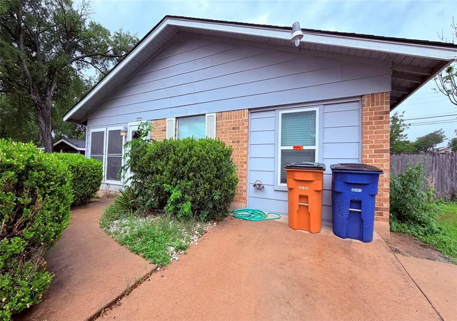5th image of 8404 Maine Dr, Austin, TX 78758 | MLS# 2450584