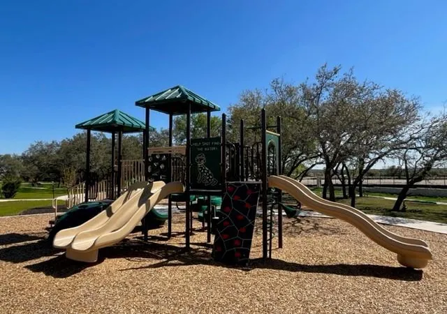 Photo 4 of Single family home for sale at 313 Ridgewell Loop, Georgetown, TX 78633 | MLS# 1799357 | Listing updated on 2026-08-14