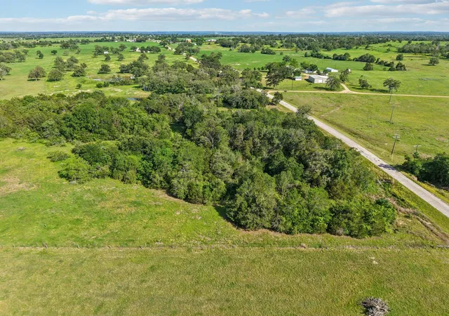 Homes for sale in Giddings, TX | 6 Acres County Road 211, Giddings, TX 78942 | MLS# 4060866