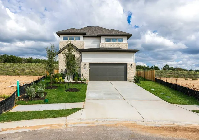 Photo 1 of Single family home for sale at 165 Datewood Dr, Liberty Hill, TX 78642 | MLS# 3716343 | Listing updated on 2026-10-23