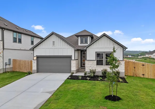 Photo 3 of Single family home for sale at 235 Red Tail Hawk Ln, Cedar Creek, TX 78612 | MLS# 1582735 | Listing updated on 2026-09-18