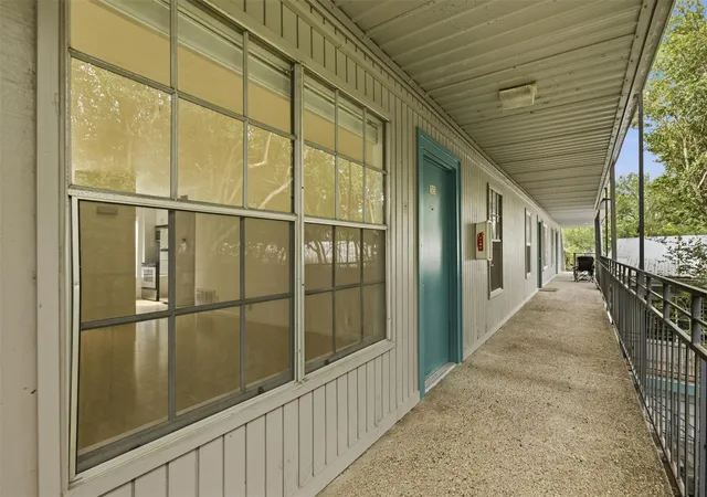 Photo 2 of Condo for sale at 300 Crockett St #315, Austin, TX 78704 | MLS# 2854772 | Listing updated on 2026-09-05