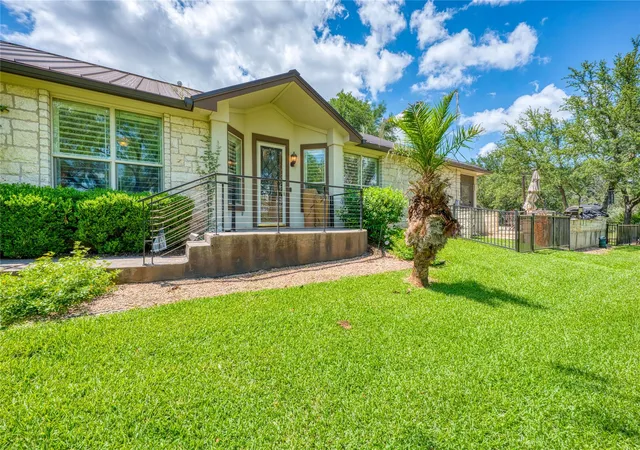 Homes for sale in Horseshoe Bay, TX | 604 Fault Line Dr, Horseshoe Bay, TX 78657 | MLS# 9232305