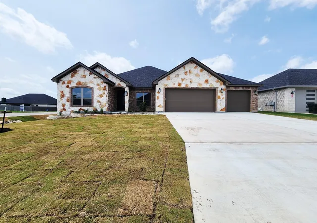 1st image of 801 Golden Eagle Cv, Salado, TX 76571 | MLS# 9687498