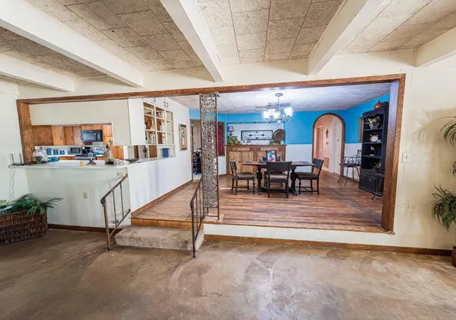 Homes for sale in Lexington, TX | 9262 N Hwy 77, Lexington, TX 78947 | MLS# 4738044