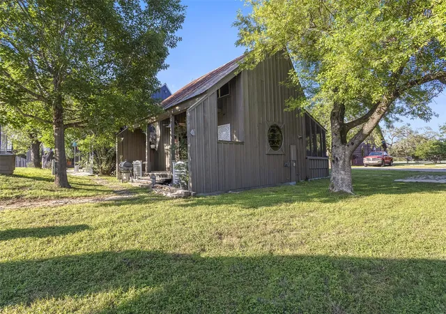 Homes for sale in Spicewood, TX | 118 Topspin Cir, Spicewood, TX 78669 | MLS# 7541185