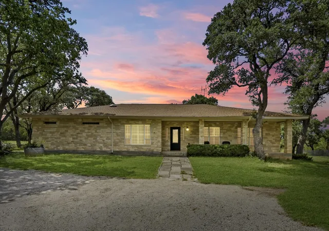 2nd image of 297 Carpers Trl, Fischer, TX 78623 | MLS# 4945378