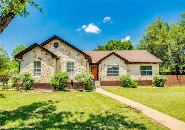Photo 1 of Single family home for sale at 12508 Mixson Dr, Austin, TX 78732 | MLS# 1804073 | Listing updated on 2026-06-19