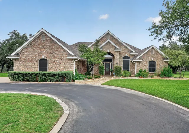 Photo 1 of Single family home for sale at 104 Lakewood Trl, Leander, TX 78641 | MLS# 5339758 | Listing updated on 2026-09-17