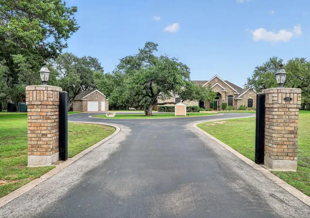 3rd image of 104 Lakewood Trl, Leander, TX 78641 | MLS# 5339758