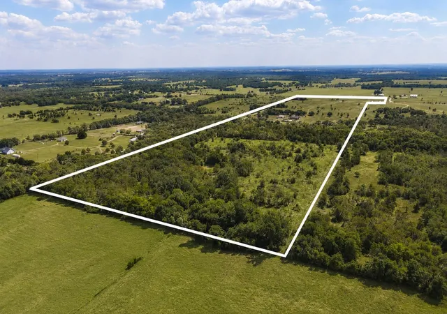 2nd image of 3995 County Road 405, Lexington, TX 78947 | MLS# 2631688